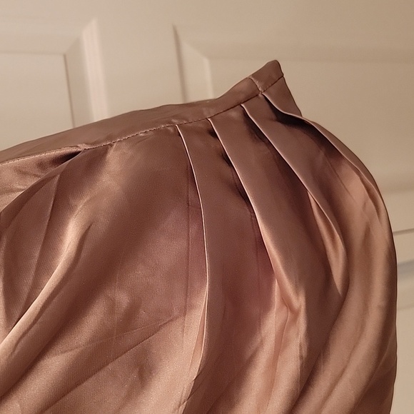 Boston Proper Size 8 Draped Surplice Faux Wrap Top Metallic Champagne Colored - Picture 5 of 12